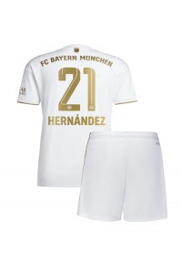 Fotbalové Dres Bayern Munich Lucas Hernandez #21 Dětské Venkovní Oblečení 2022-23 Krátký Rukáv (+ trenýrky)